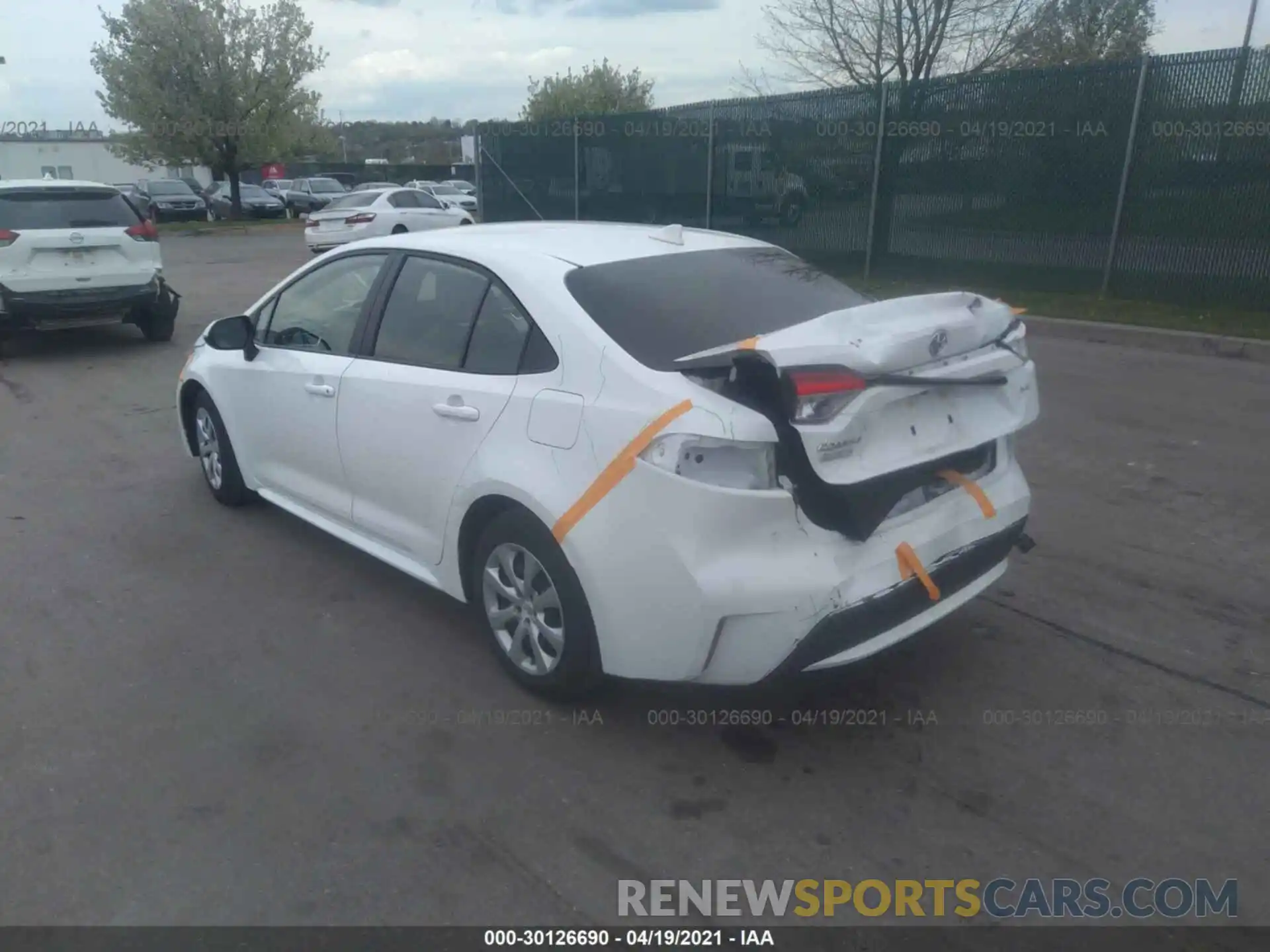 3 Photograph of a damaged car JTDEPRAEXLJ067722 TOYOTA COROLLA 2020