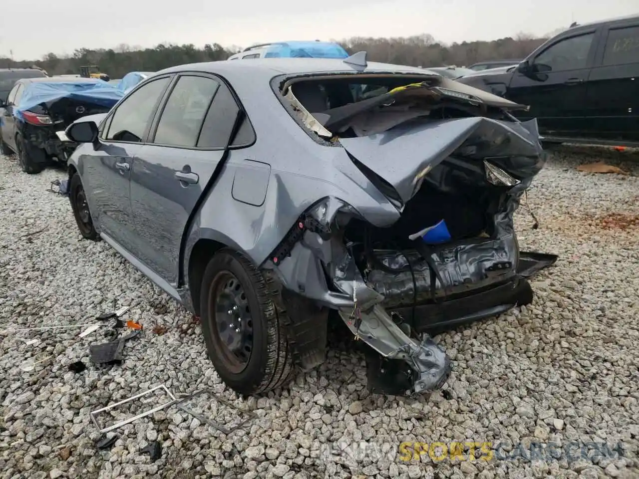 3 Фотография поврежденного автомобиля JTDEPRAEXLJ067980 TOYOTA COROLLA 2020