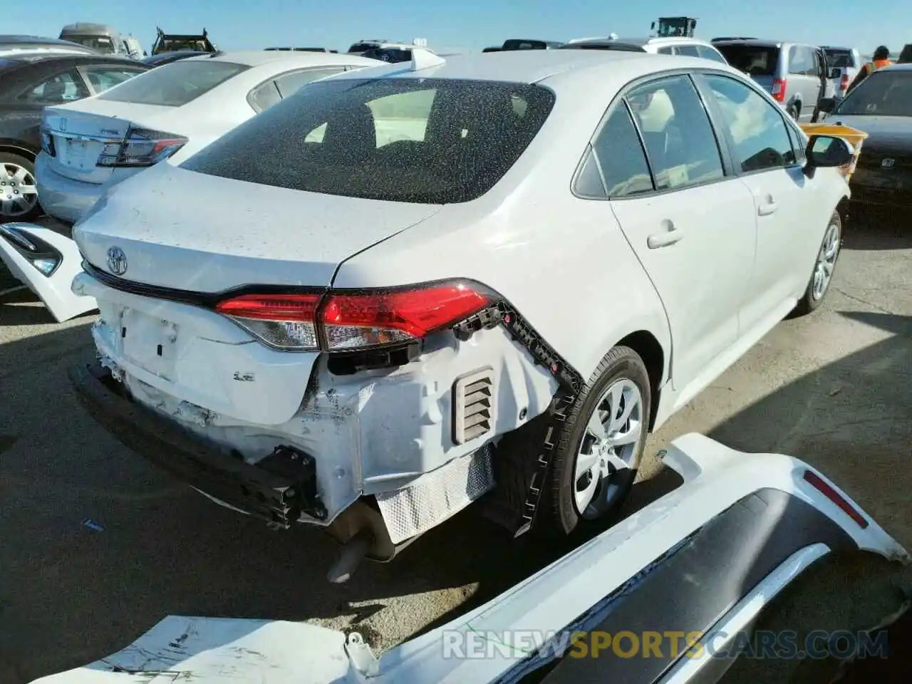 4 Photograph of a damaged car JTDEPRAEXLJ073228 TOYOTA COROLLA 2020