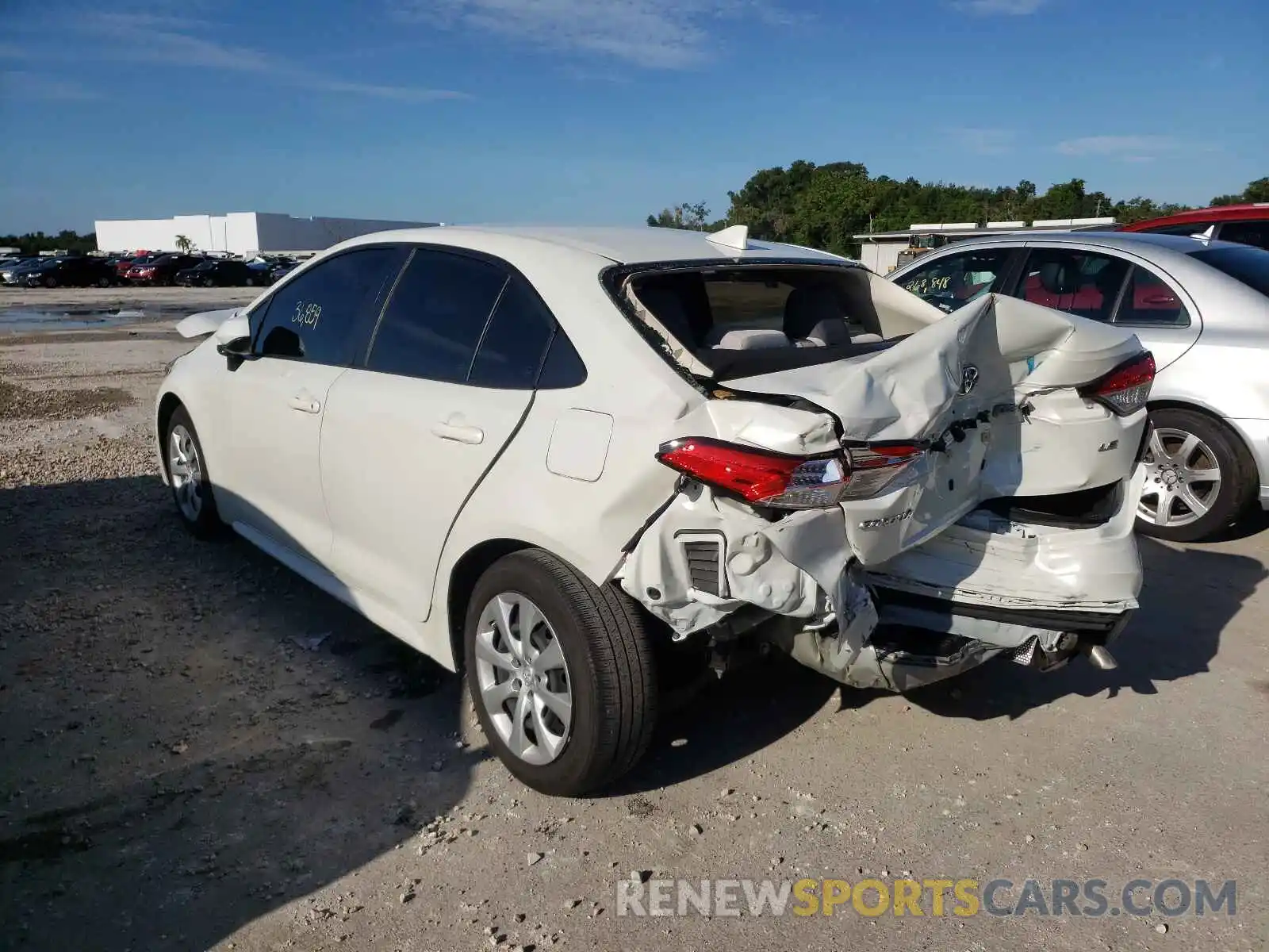 3 Photograph of a damaged car JTDEPRAEXLJ077070 TOYOTA COROLLA 2020