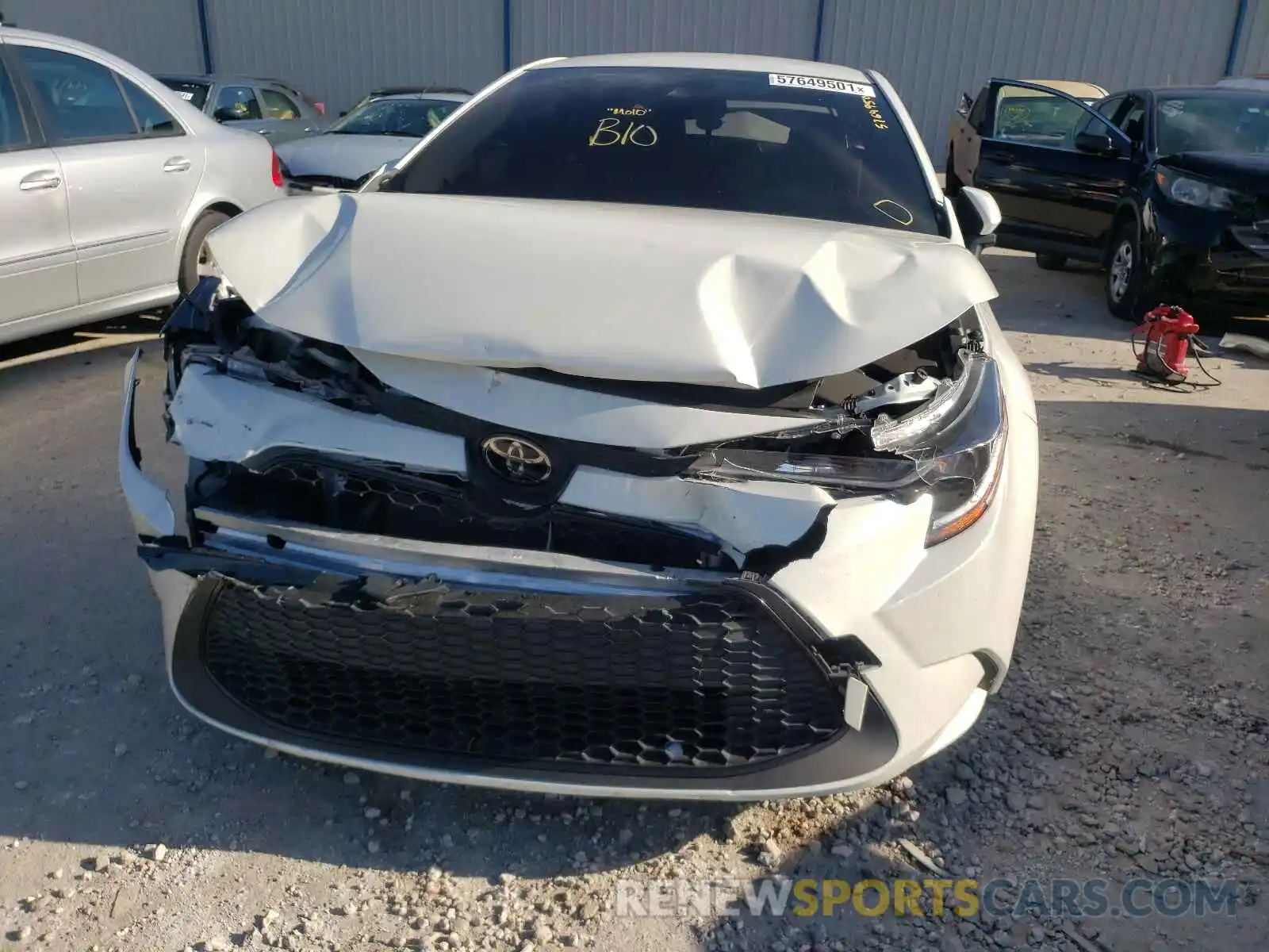 9 Photograph of a damaged car JTDEPRAEXLJ077070 TOYOTA COROLLA 2020