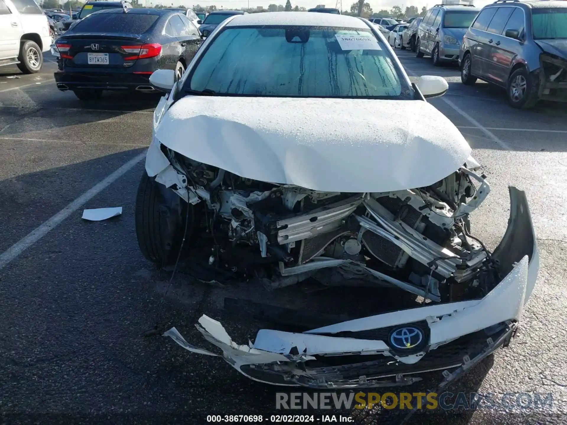 13 Photograph of a damaged car JTDEPRAEXLJ080213 TOYOTA COROLLA 2020