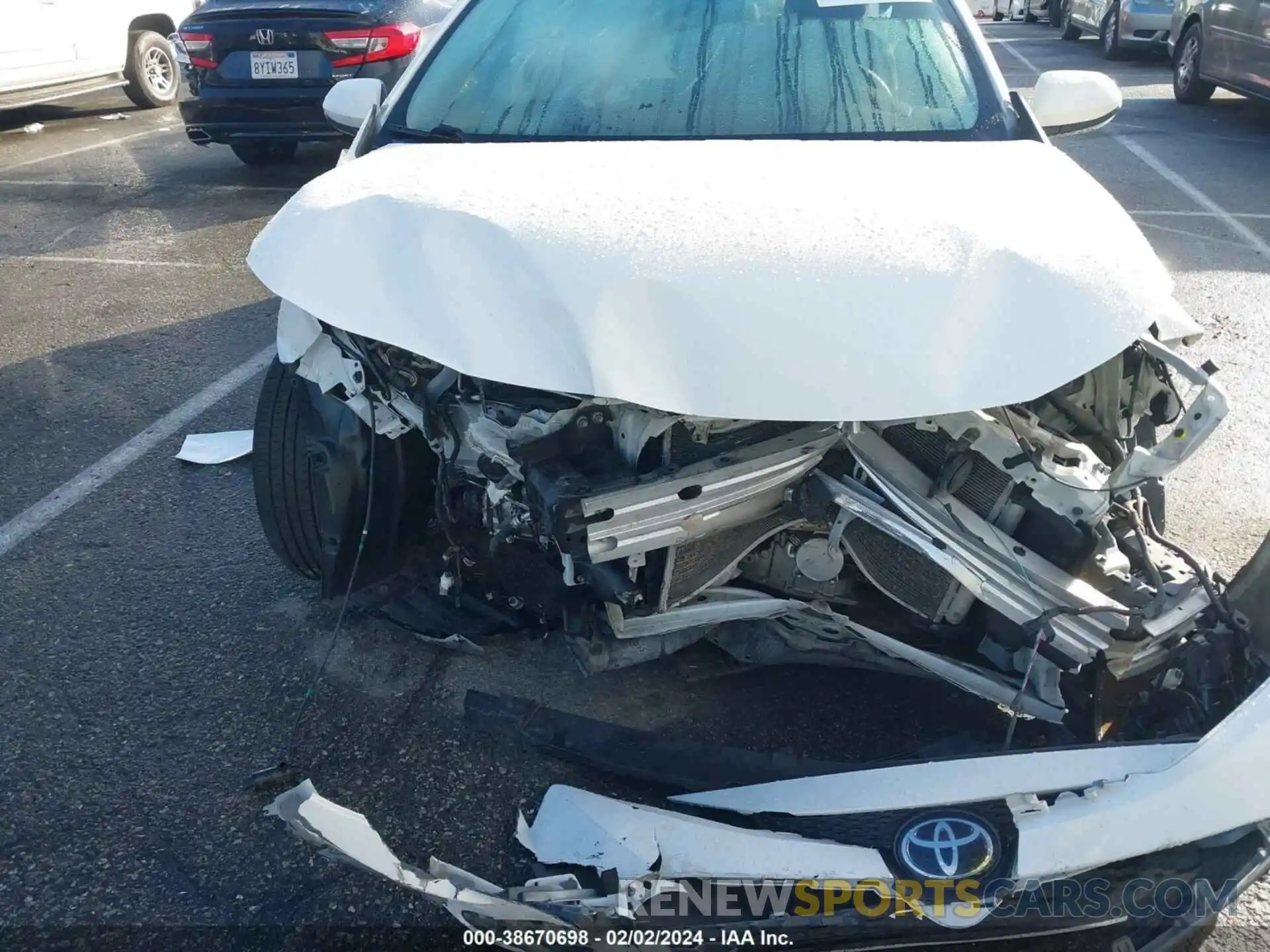 6 Photograph of a damaged car JTDEPRAEXLJ080213 TOYOTA COROLLA 2020