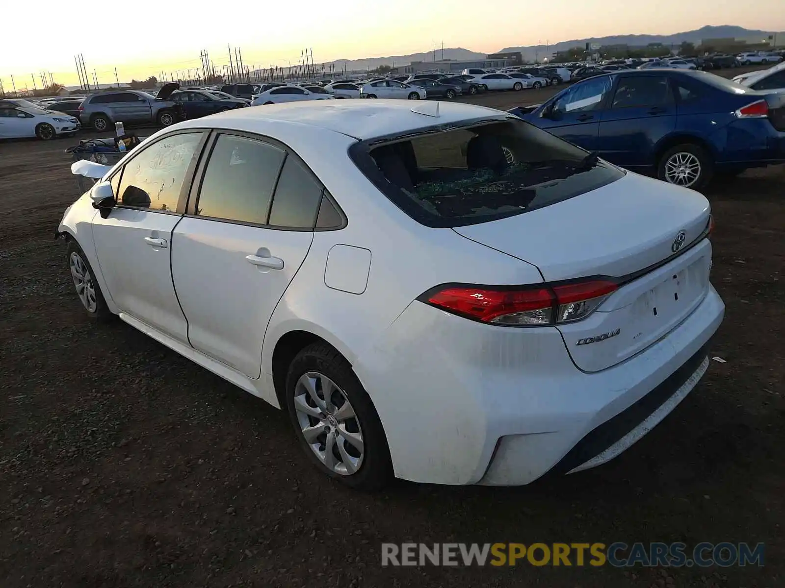 3 Photograph of a damaged car JTDEPRAEXLJ081362 TOYOTA COROLLA 2020