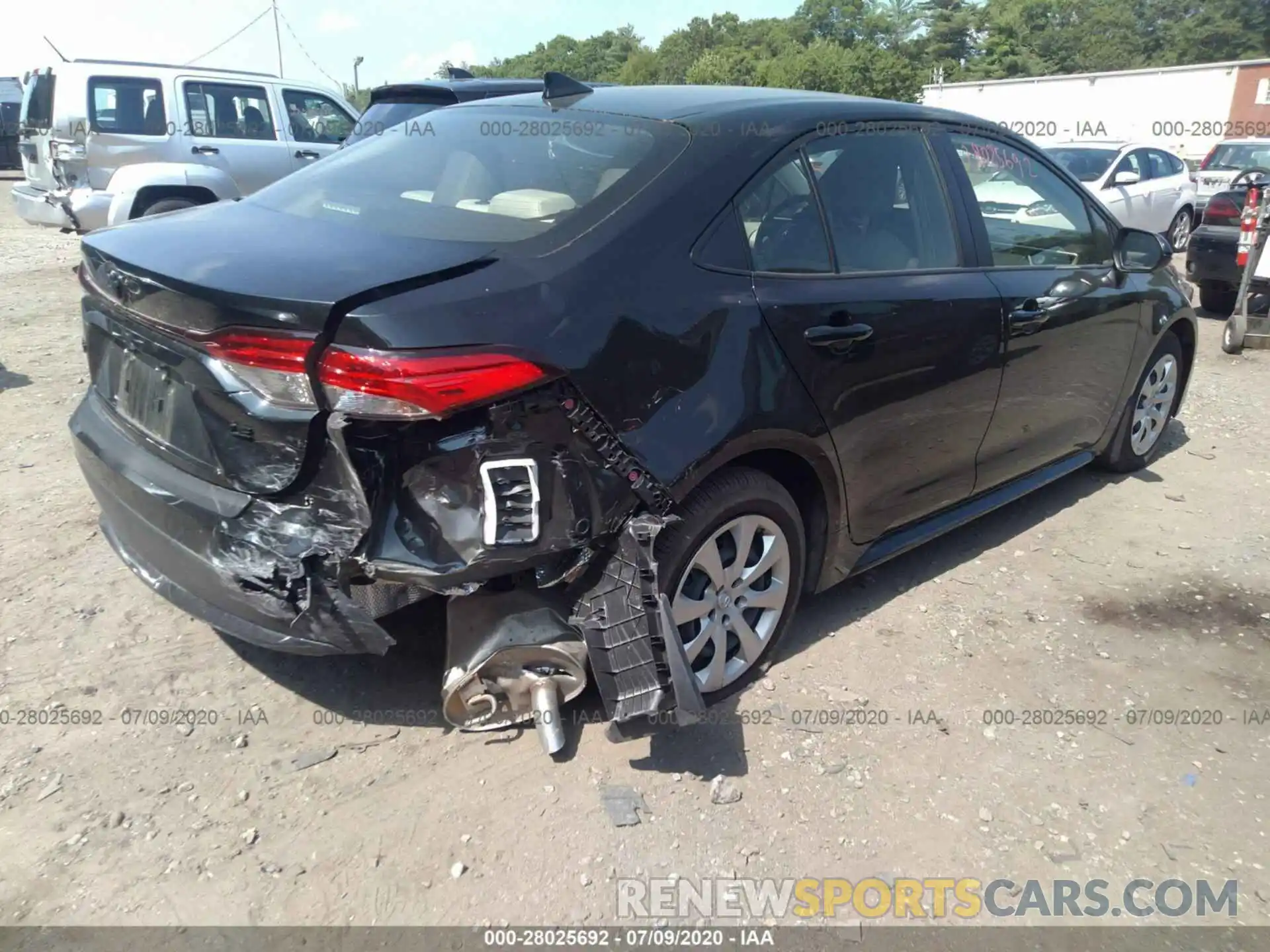 4 Photograph of a damaged car JTDEPRAEXLJ081958 TOYOTA COROLLA 2020