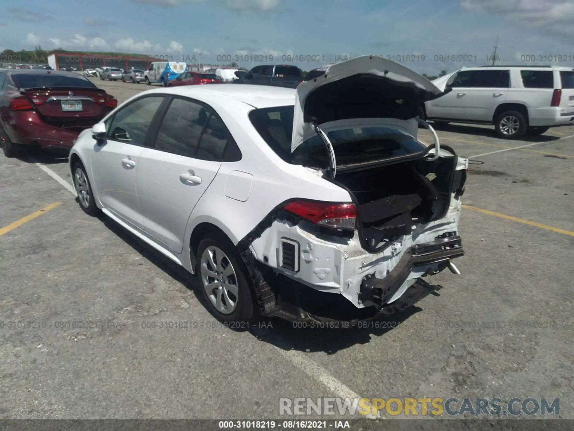 3 Photograph of a damaged car JTDEPRAEXLJ082043 TOYOTA COROLLA 2020