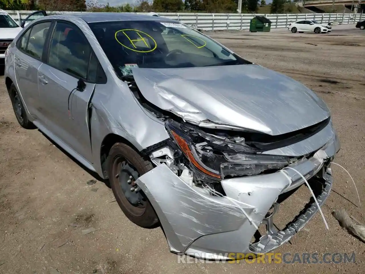 9 Photograph of a damaged car JTDEPRAEXLJ083578 TOYOTA COROLLA 2020