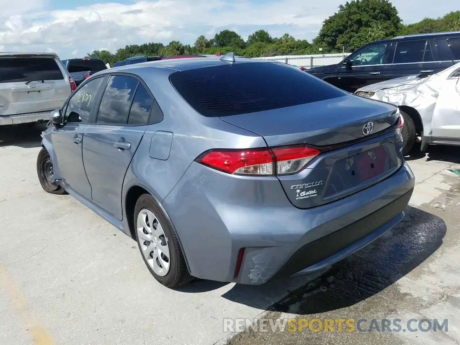 3 Photograph of a damaged car JTDEPRAEXLJ085606 TOYOTA COROLLA 2020