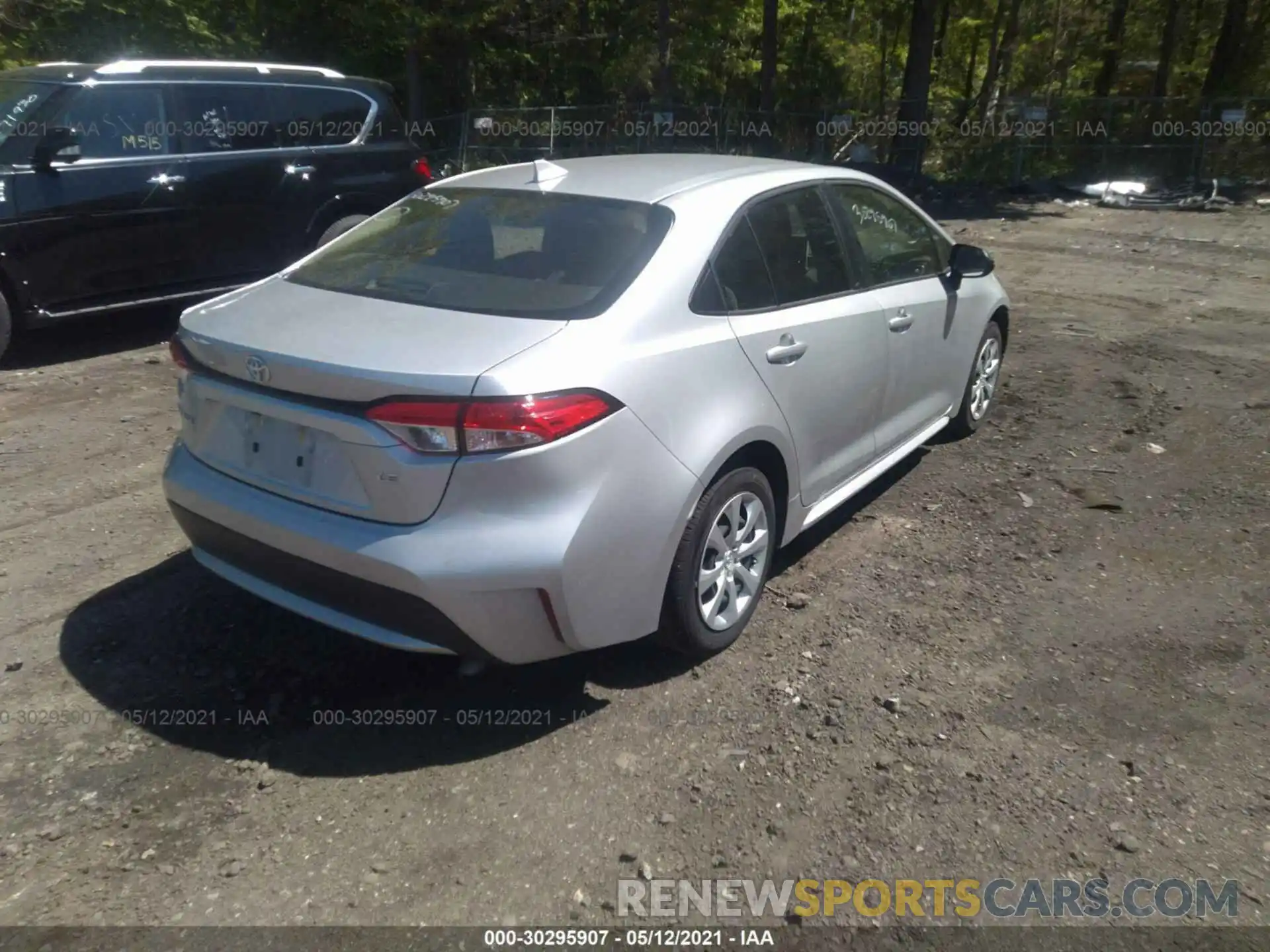 4 Photograph of a damaged car JTDEPRAEXLJ086979 TOYOTA COROLLA 2020