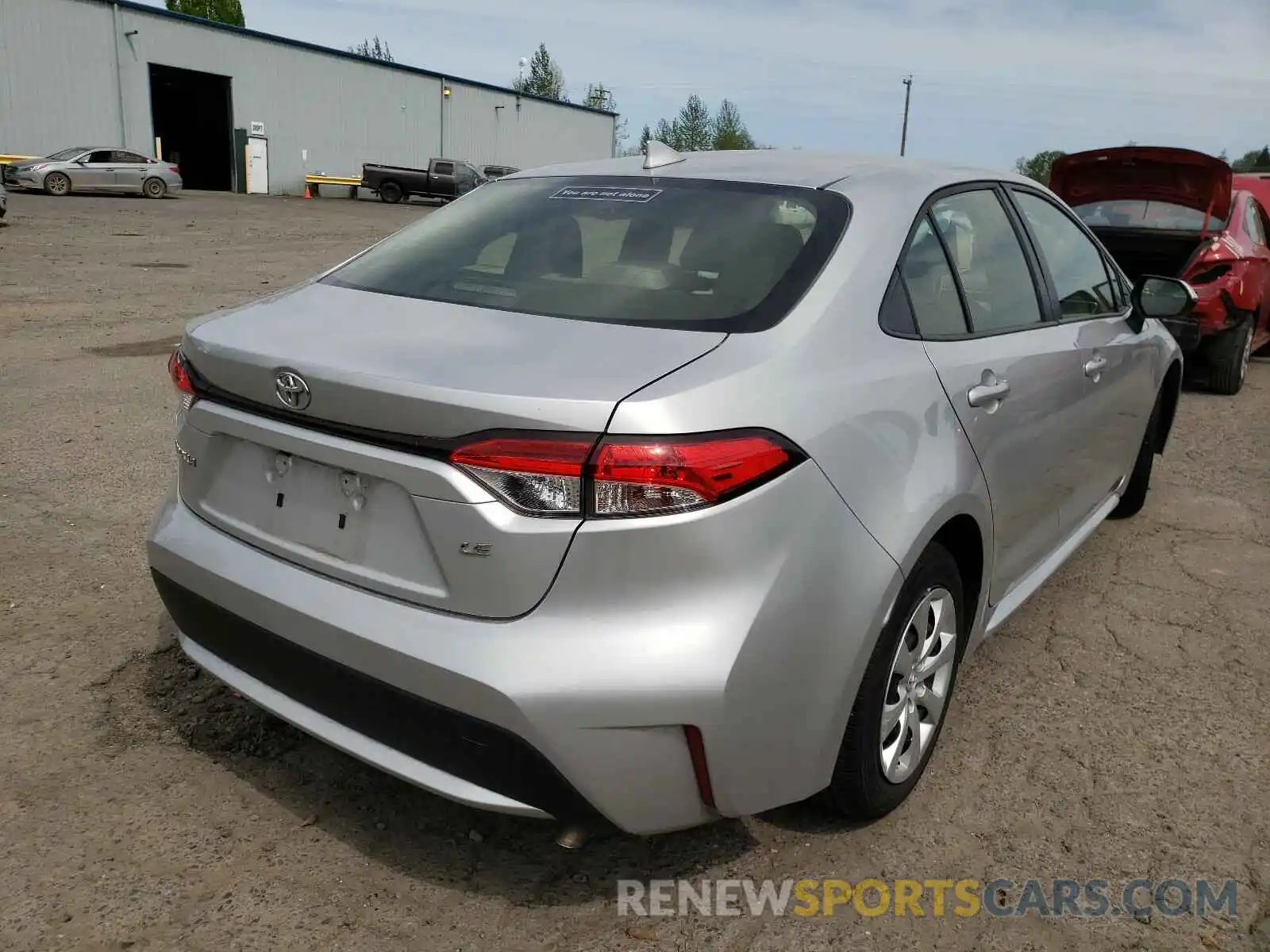 4 Photograph of a damaged car JTDEPRAEXLJ087033 TOYOTA COROLLA 2020