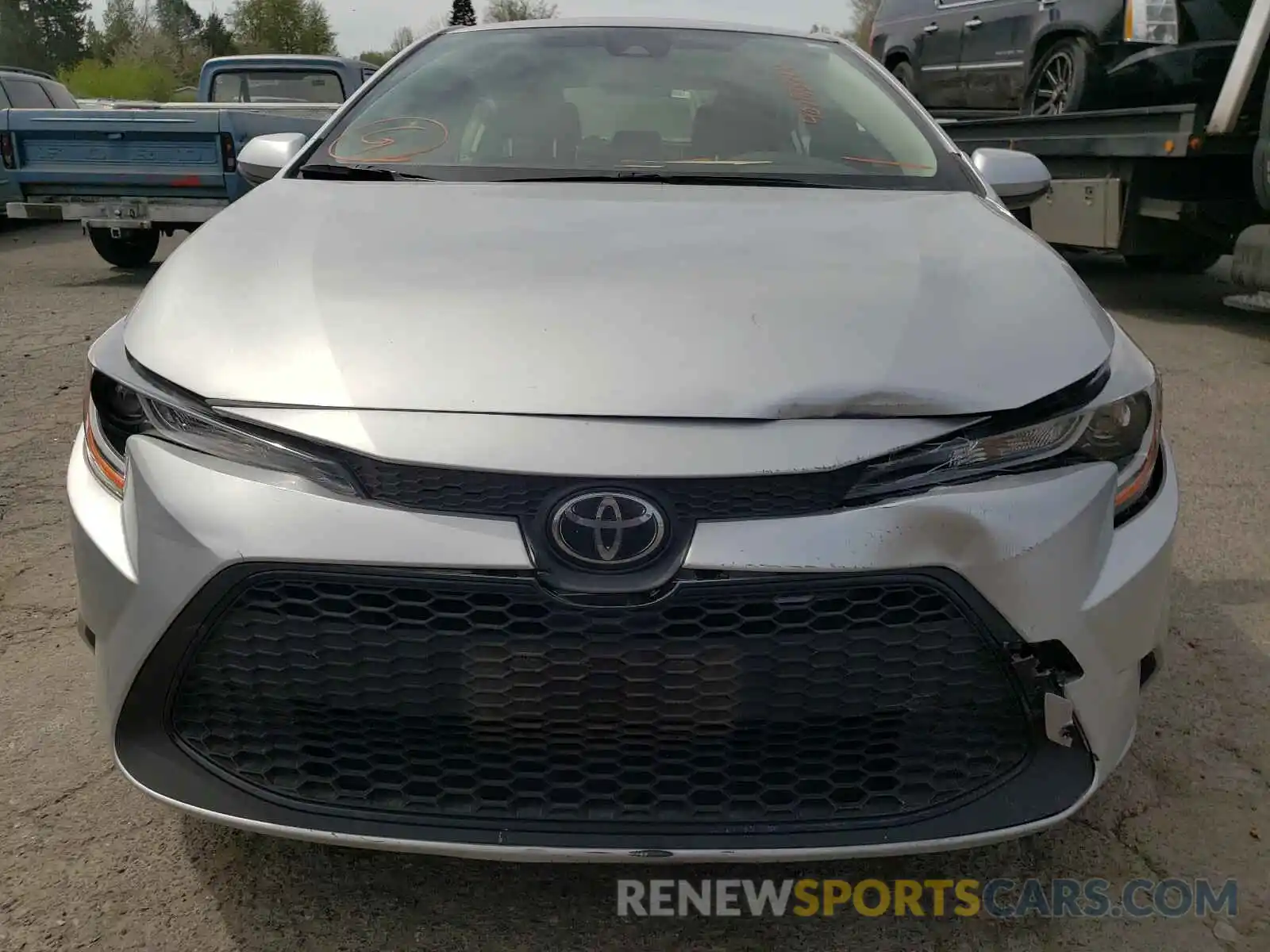 9 Photograph of a damaged car JTDEPRAEXLJ087033 TOYOTA COROLLA 2020