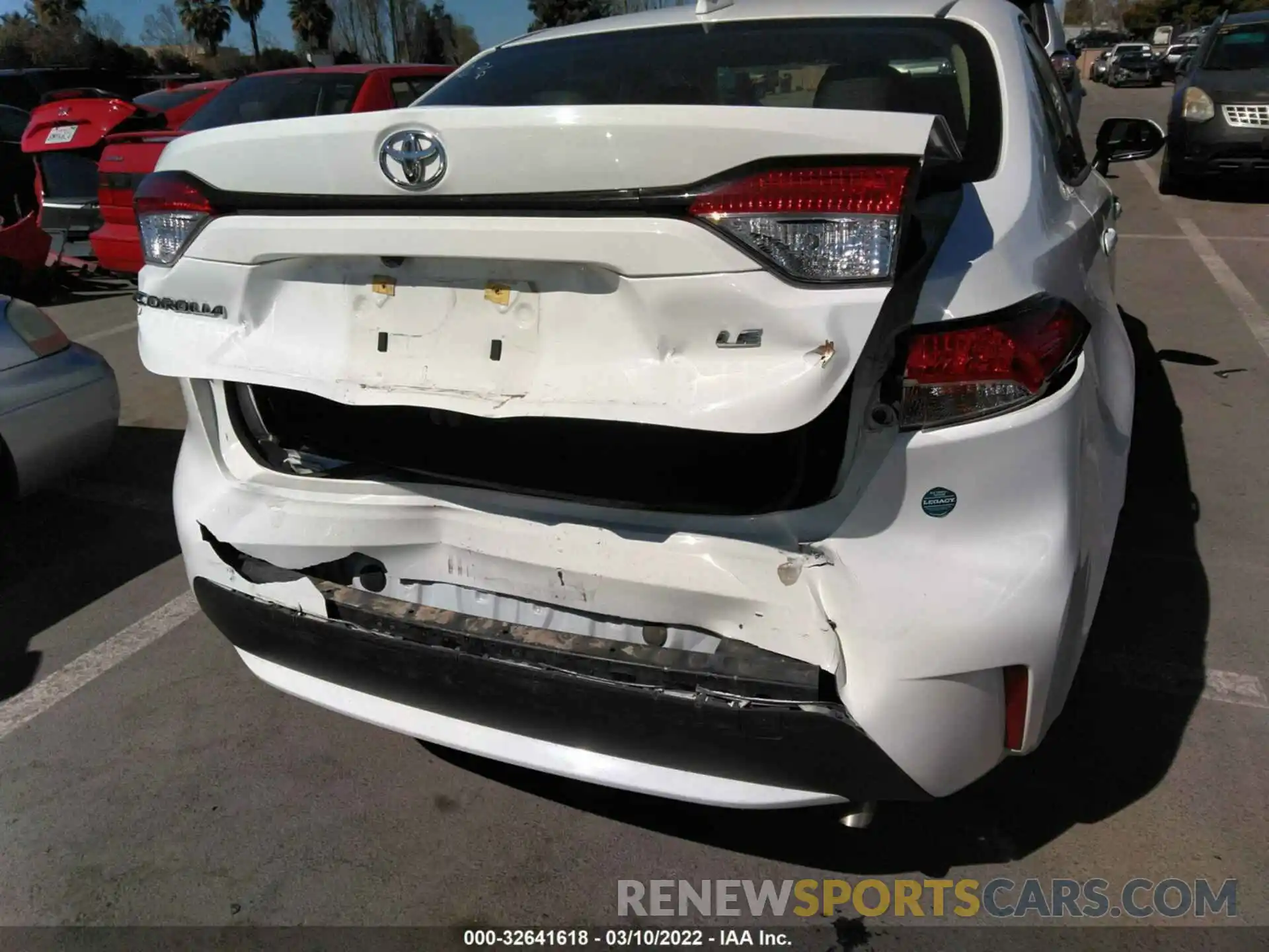 6 Photograph of a damaged car JTDEPRAEXLJ095262 TOYOTA COROLLA 2020