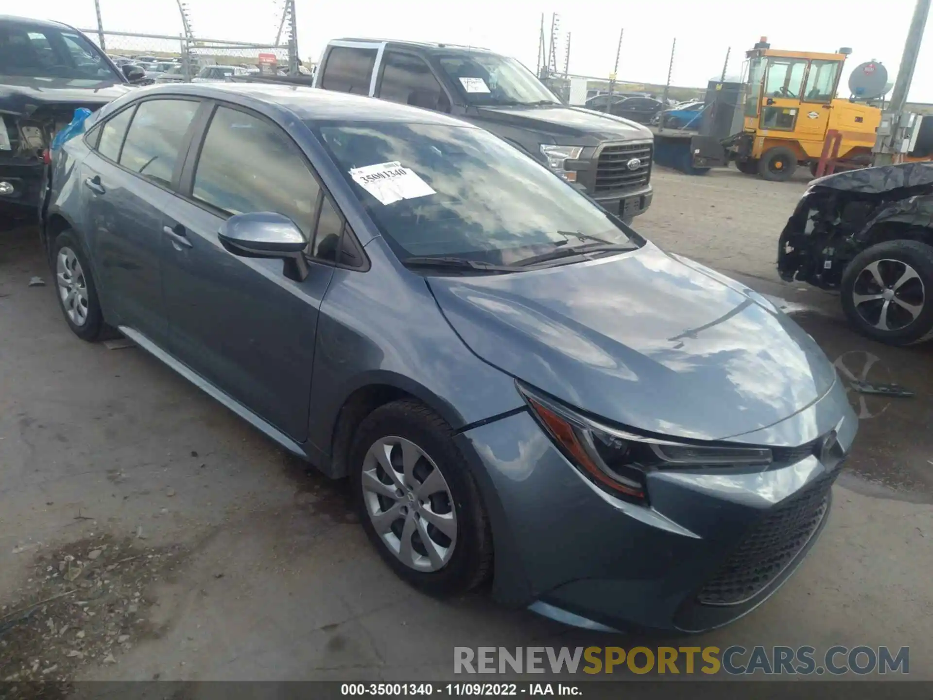 1 Photograph of a damaged car JTDEPRAEXLJ095620 TOYOTA COROLLA 2020