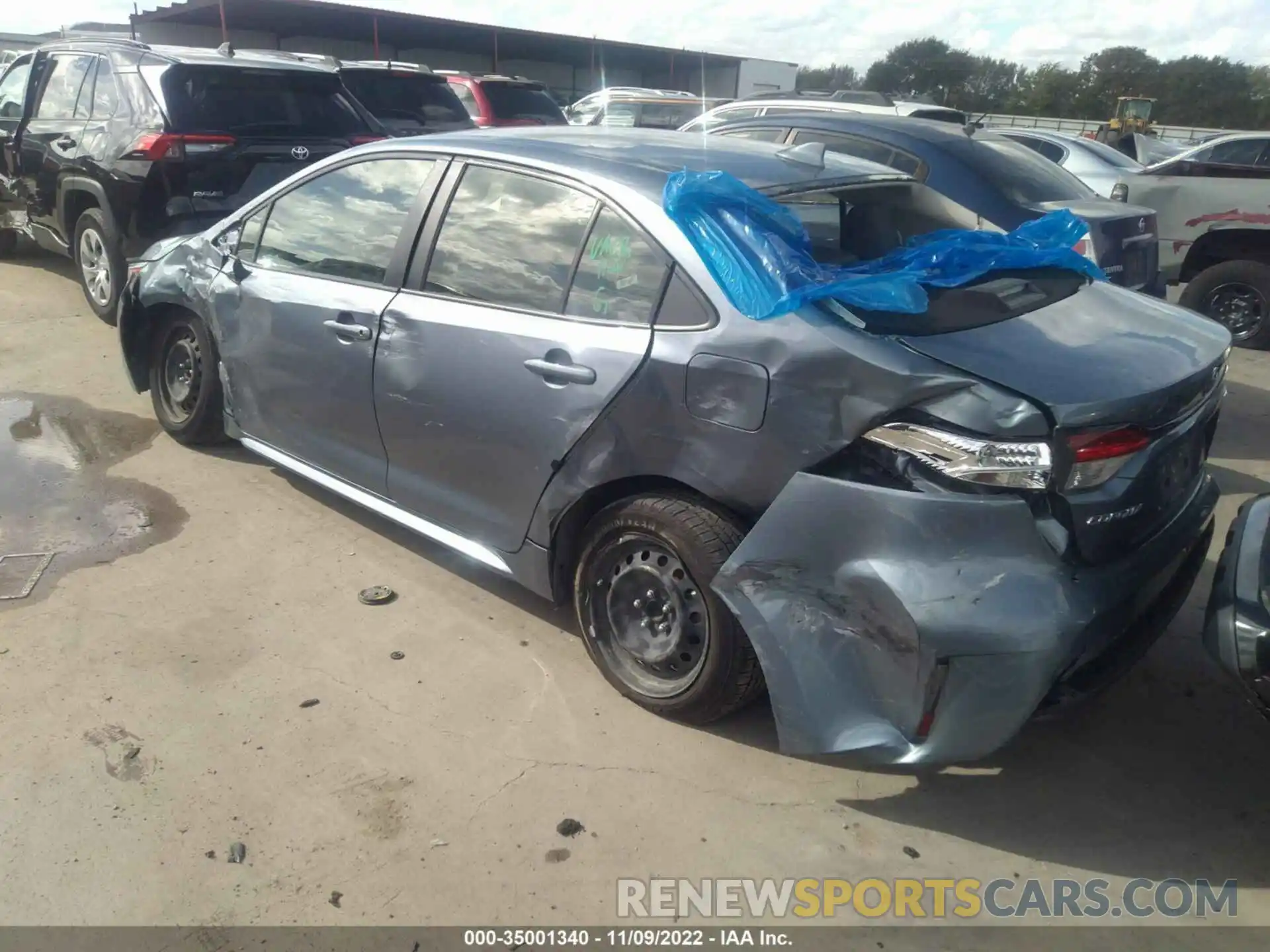 3 Photograph of a damaged car JTDEPRAEXLJ095620 TOYOTA COROLLA 2020