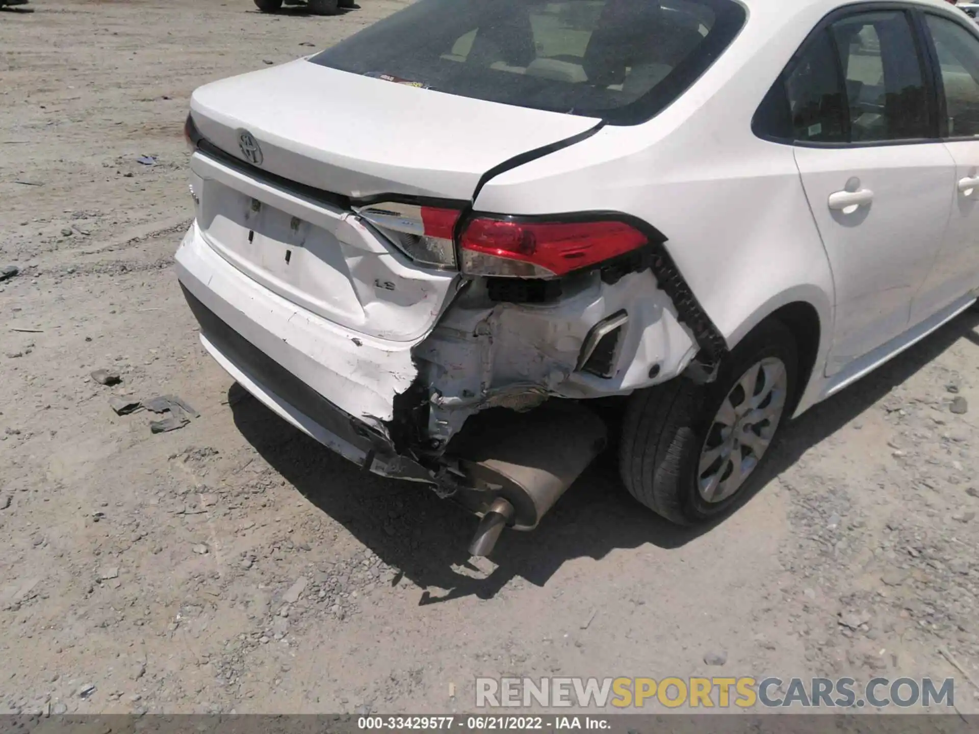 6 Photograph of a damaged car JTDEPRAEXLJ095634 TOYOTA COROLLA 2020