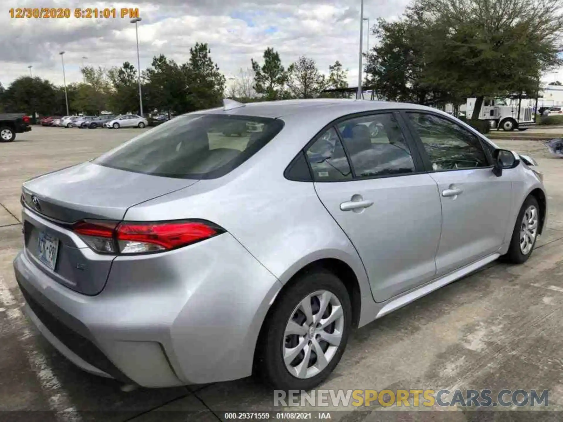 14 Photograph of a damaged car JTDEPRAEXLJ095830 TOYOTA COROLLA 2020