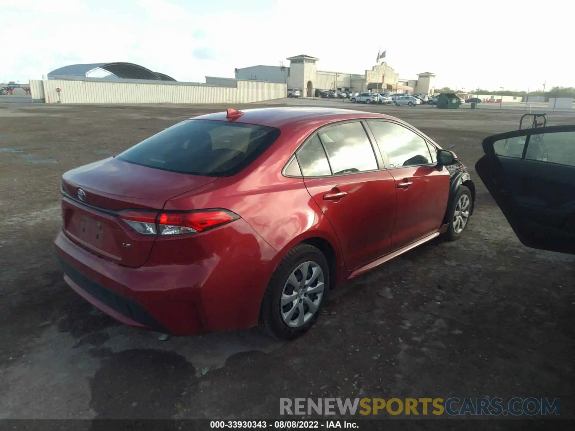 4 Photograph of a damaged car JTDEPRAEXLJ099005 TOYOTA COROLLA 2020