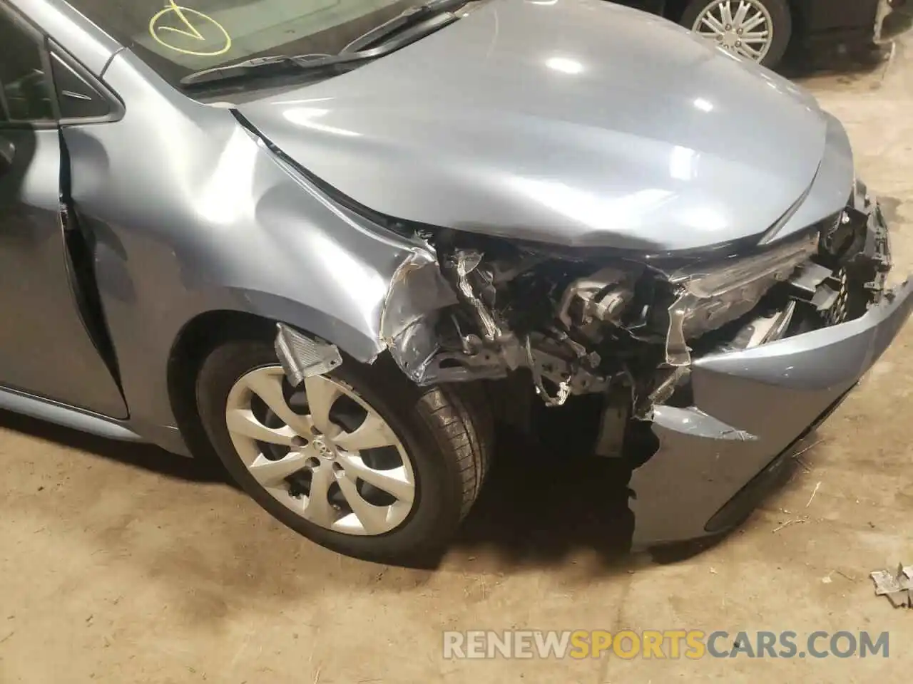 9 Photograph of a damaged car JTDEPRAEXLJ099294 TOYOTA COROLLA 2020