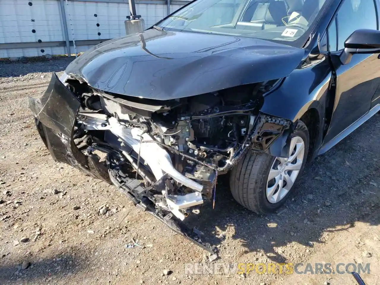 9 Photograph of a damaged car JTDEPRAEXLJ100718 TOYOTA COROLLA 2020