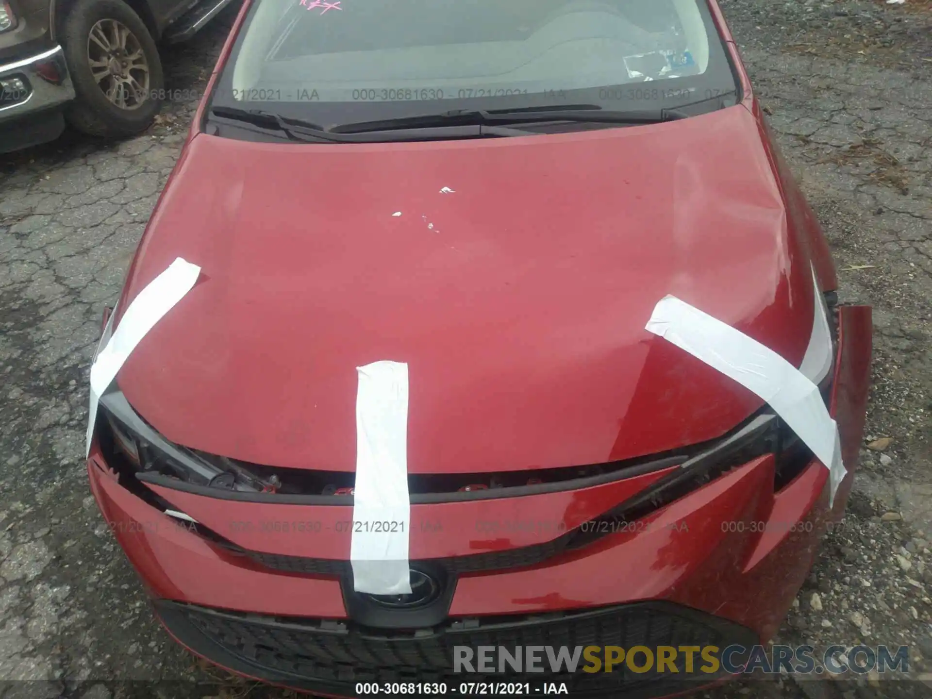 10 Photograph of a damaged car JTDEPRAEXLJ101349 TOYOTA COROLLA 2020