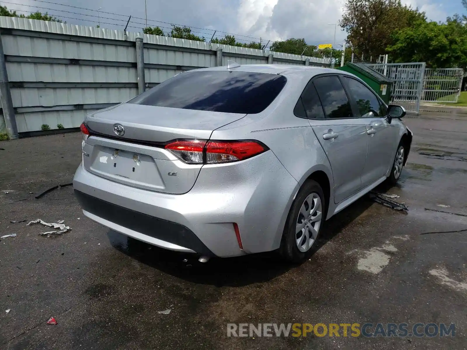 4 Photograph of a damaged car JTDEPRAEXLJ103280 TOYOTA COROLLA 2020