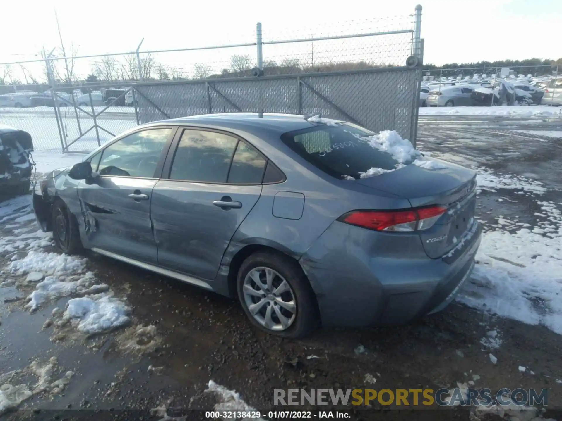 3 Photograph of a damaged car JTDEPRAEXLJ105790 TOYOTA COROLLA 2020