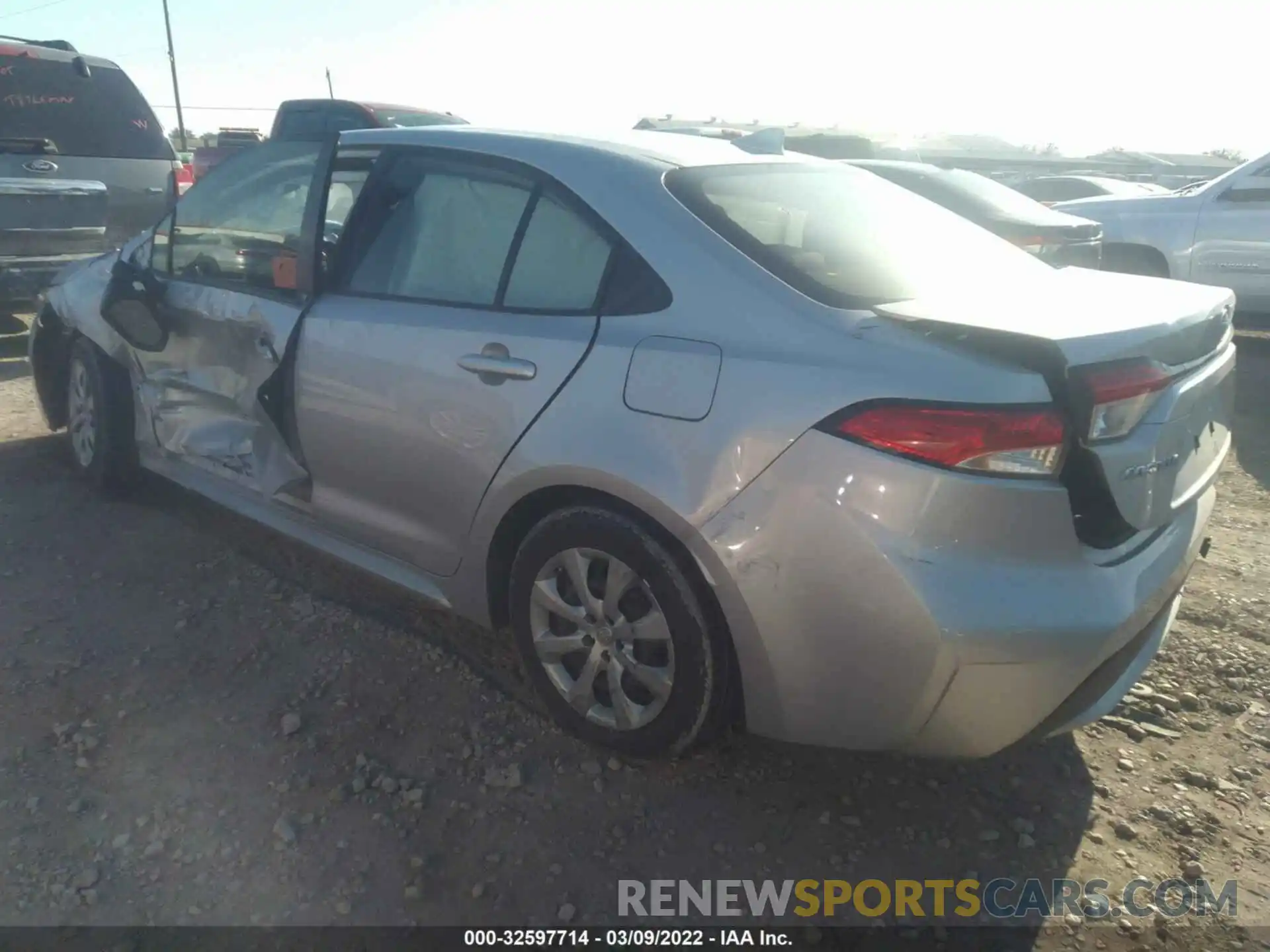 3 Photograph of a damaged car JTDEPRAEXLJ108656 TOYOTA COROLLA 2020