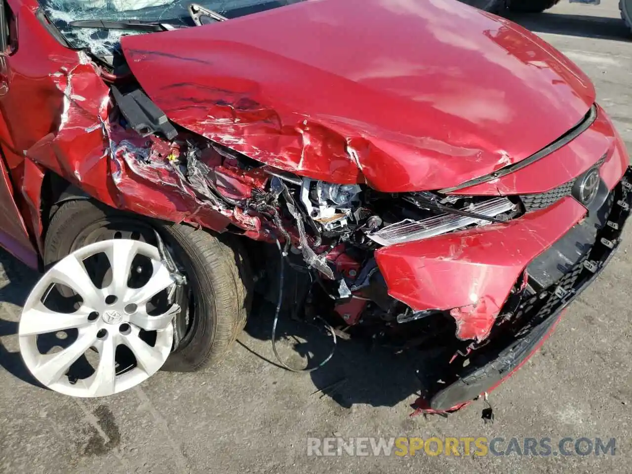 9 Photograph of a damaged car JTDEPRAEXLJ113002 TOYOTA COROLLA 2020