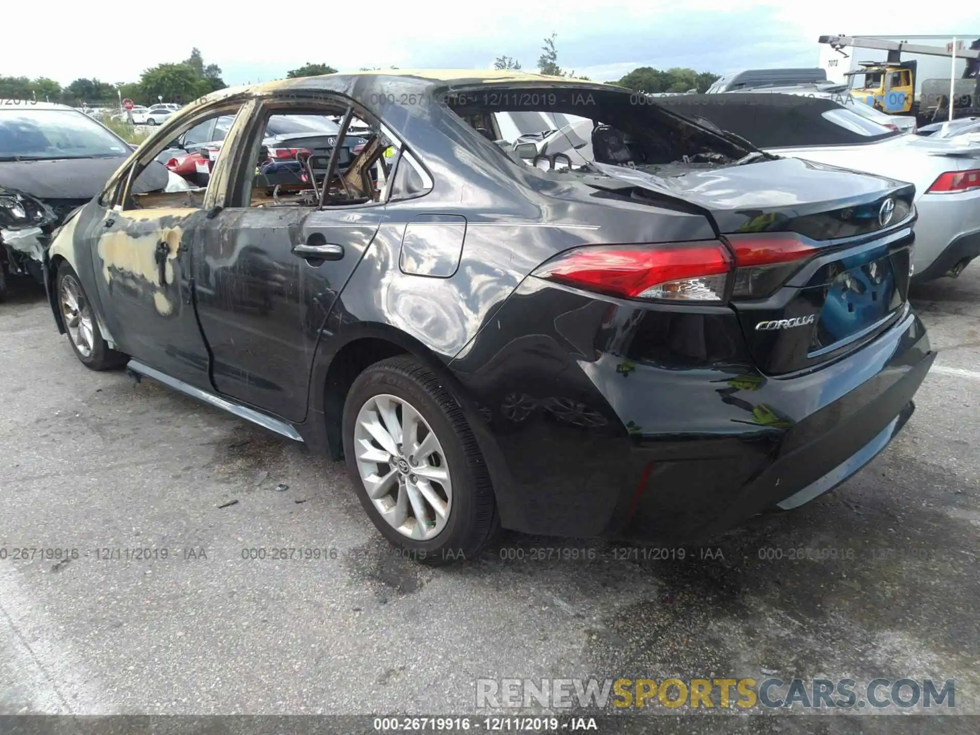 3 Photograph of a damaged car JTDFPRAE0LJ005590 TOYOTA COROLLA 2020