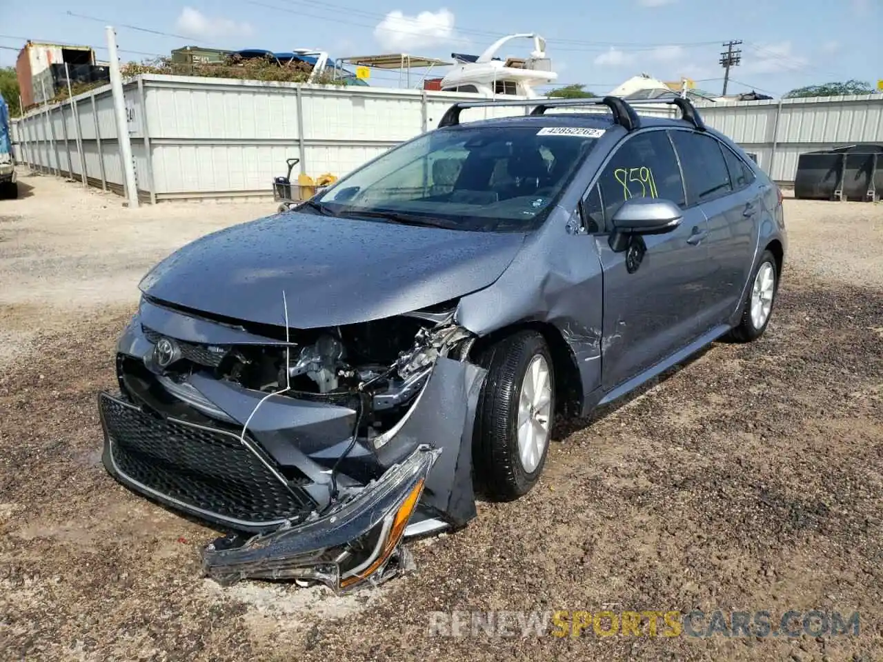 2 Photograph of a damaged car JTDFPRAE0LJ013317 TOYOTA COROLLA 2020