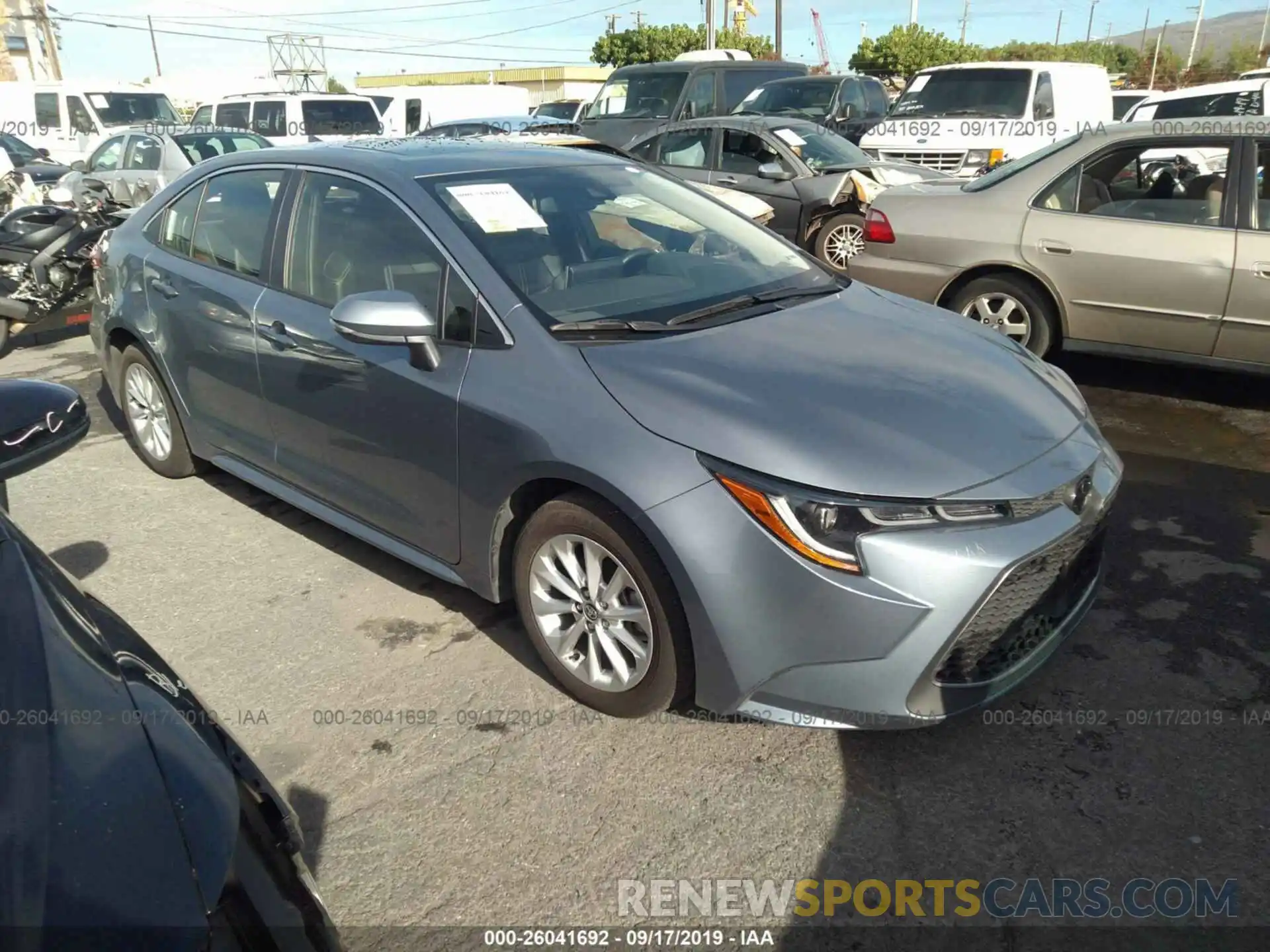 1 Photograph of a damaged car JTDFPRAE0LJ015083 TOYOTA COROLLA 2020