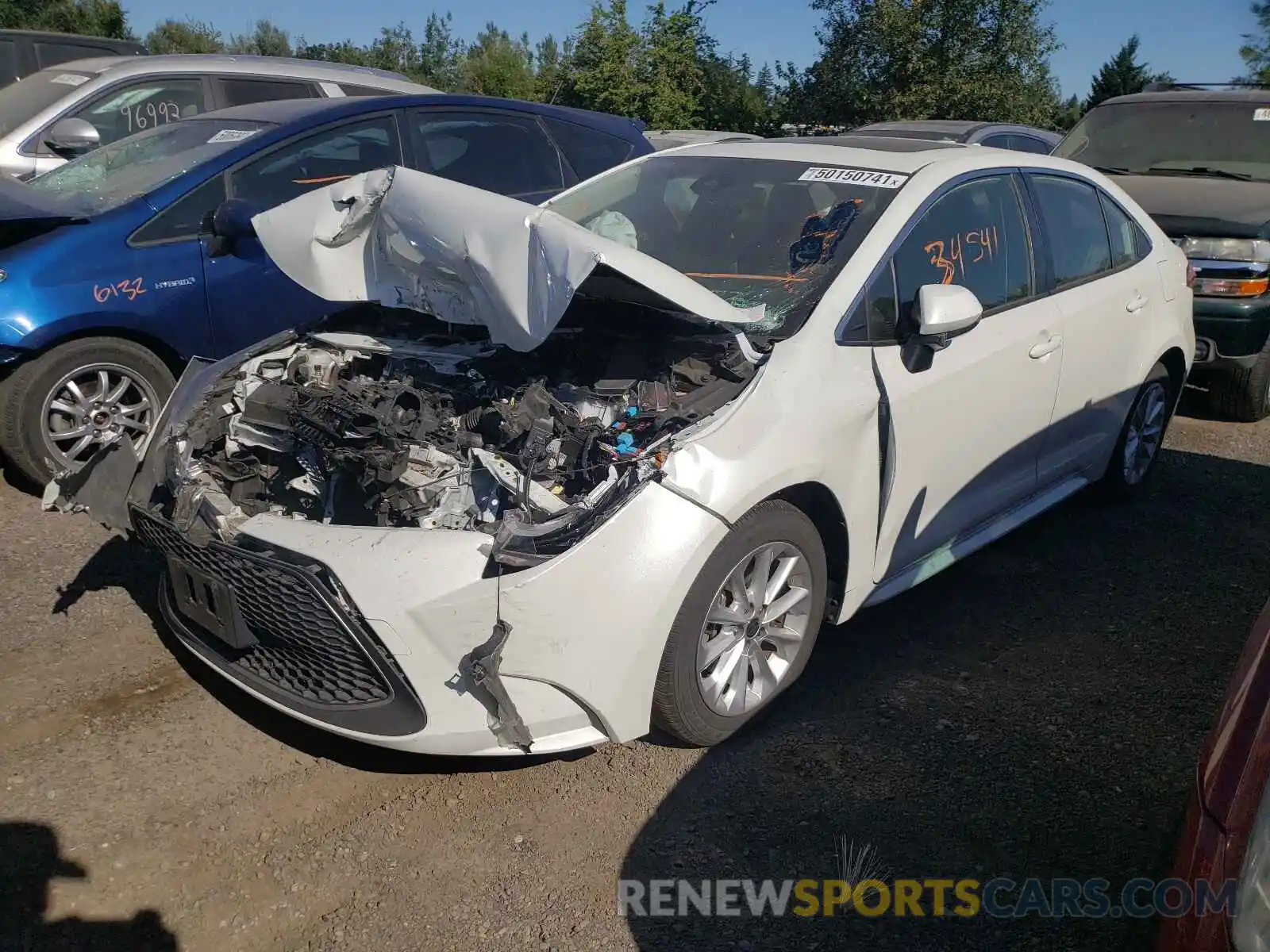 2 Photograph of a damaged car JTDFPRAE1LJ013410 TOYOTA COROLLA 2020