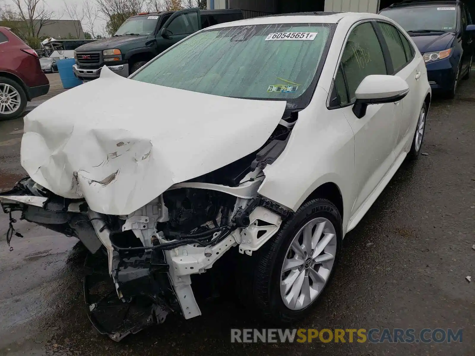 2 Photograph of a damaged car JTDFPRAE1LJ048125 TOYOTA COROLLA 2020