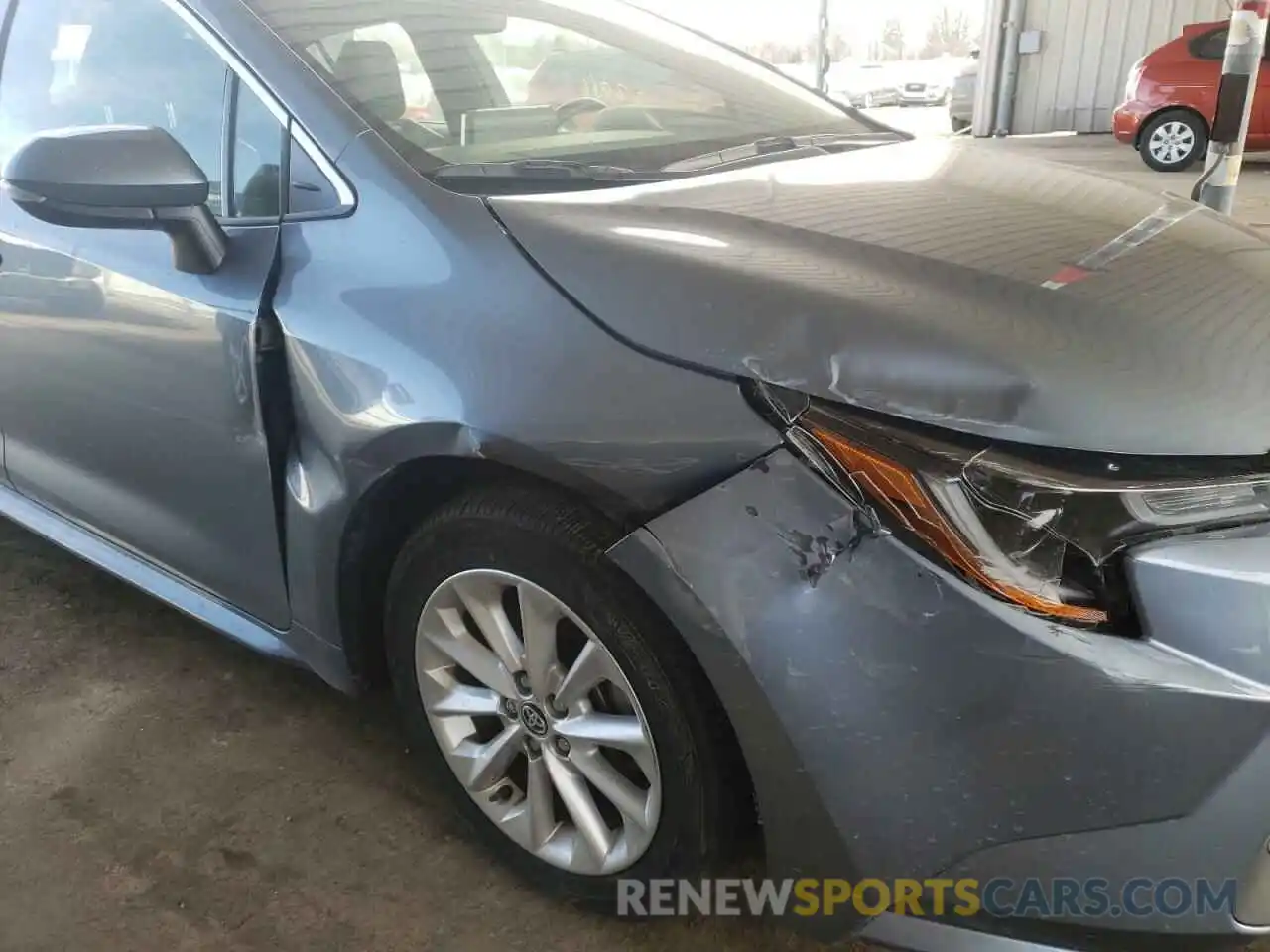 9 Photograph of a damaged car JTDFPRAE1LJ069766 TOYOTA COROLLA 2020