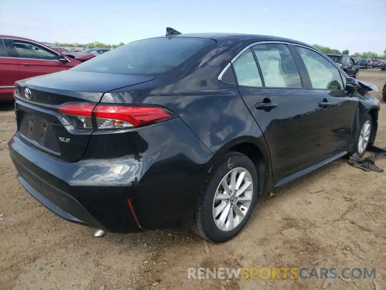 4 Photograph of a damaged car JTDFPRAE1LJ085661 TOYOTA COROLLA 2020