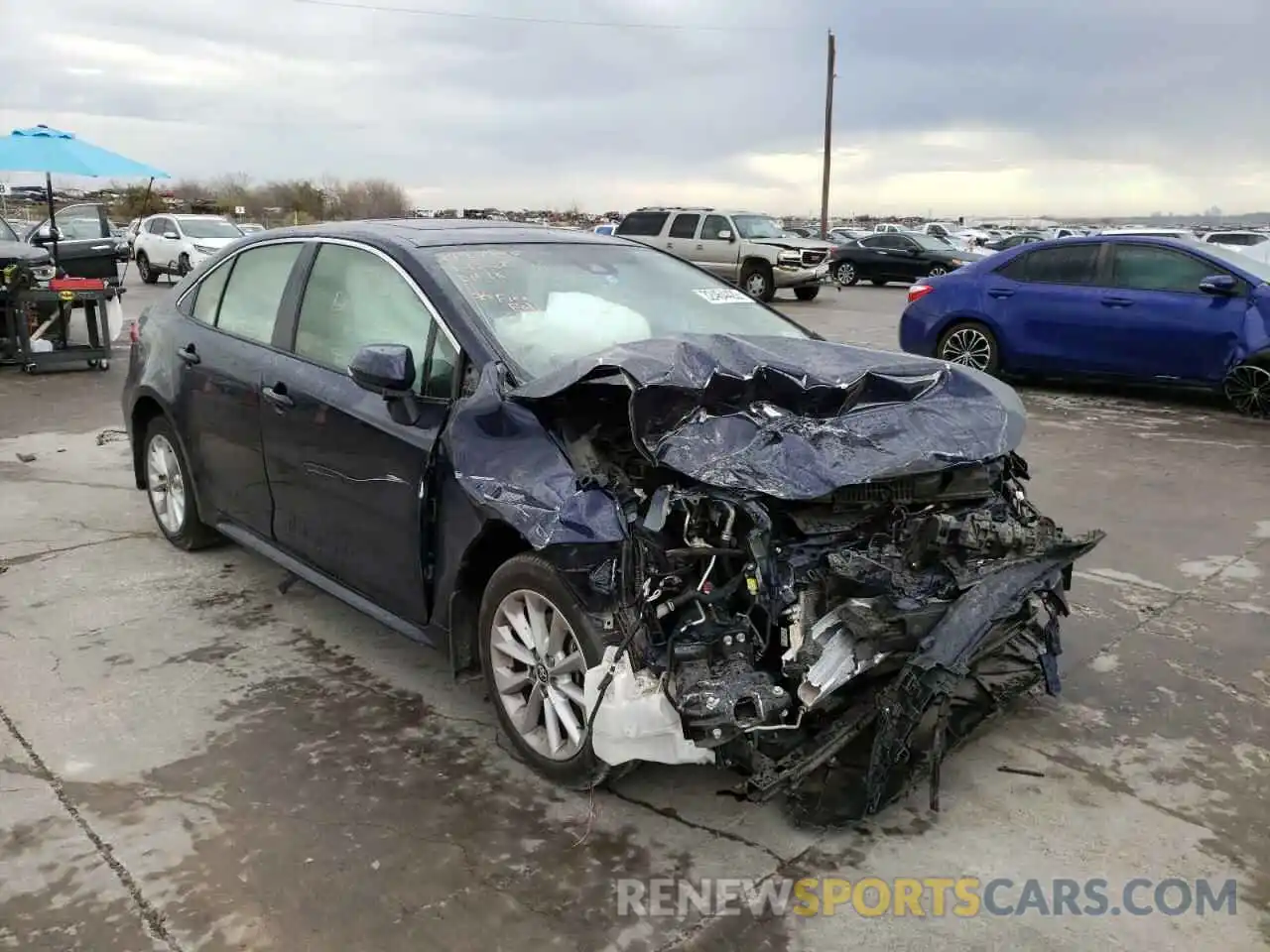 1 Photograph of a damaged car JTDFPRAE2LJ025033 TOYOTA COROLLA 2020