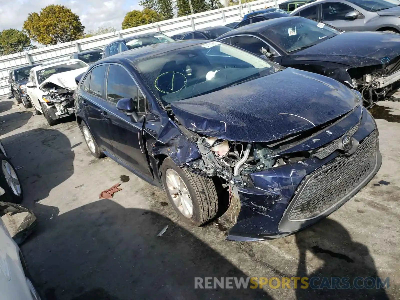 1 Photograph of a damaged car JTDFPRAE3LJ004501 TOYOTA COROLLA 2020