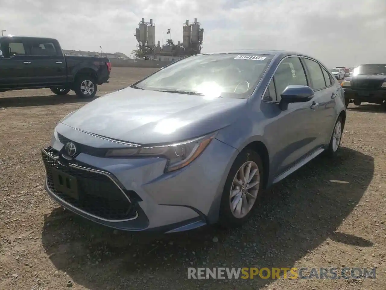 2 Photograph of a damaged car JTDFPRAE3LJ076928 TOYOTA COROLLA 2020