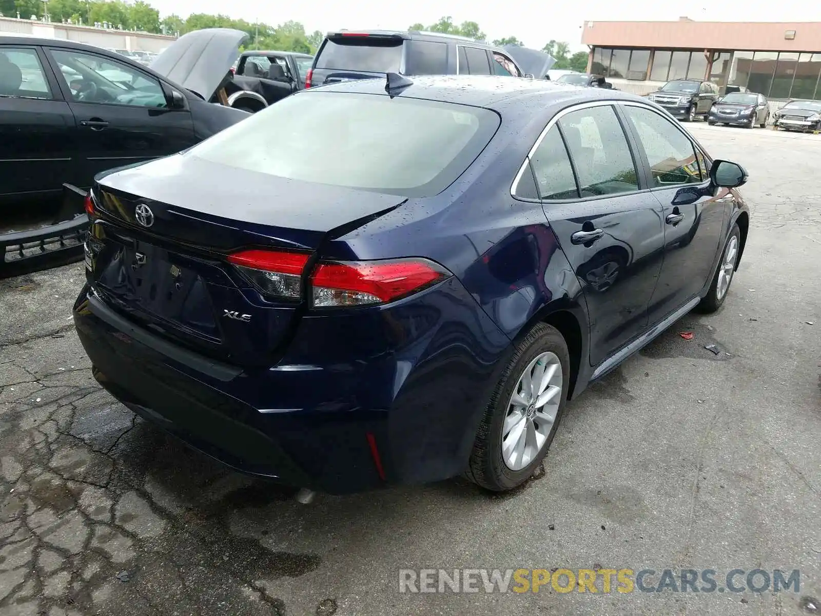 4 Photograph of a damaged car JTDFPRAE5LJ053036 TOYOTA COROLLA 2020