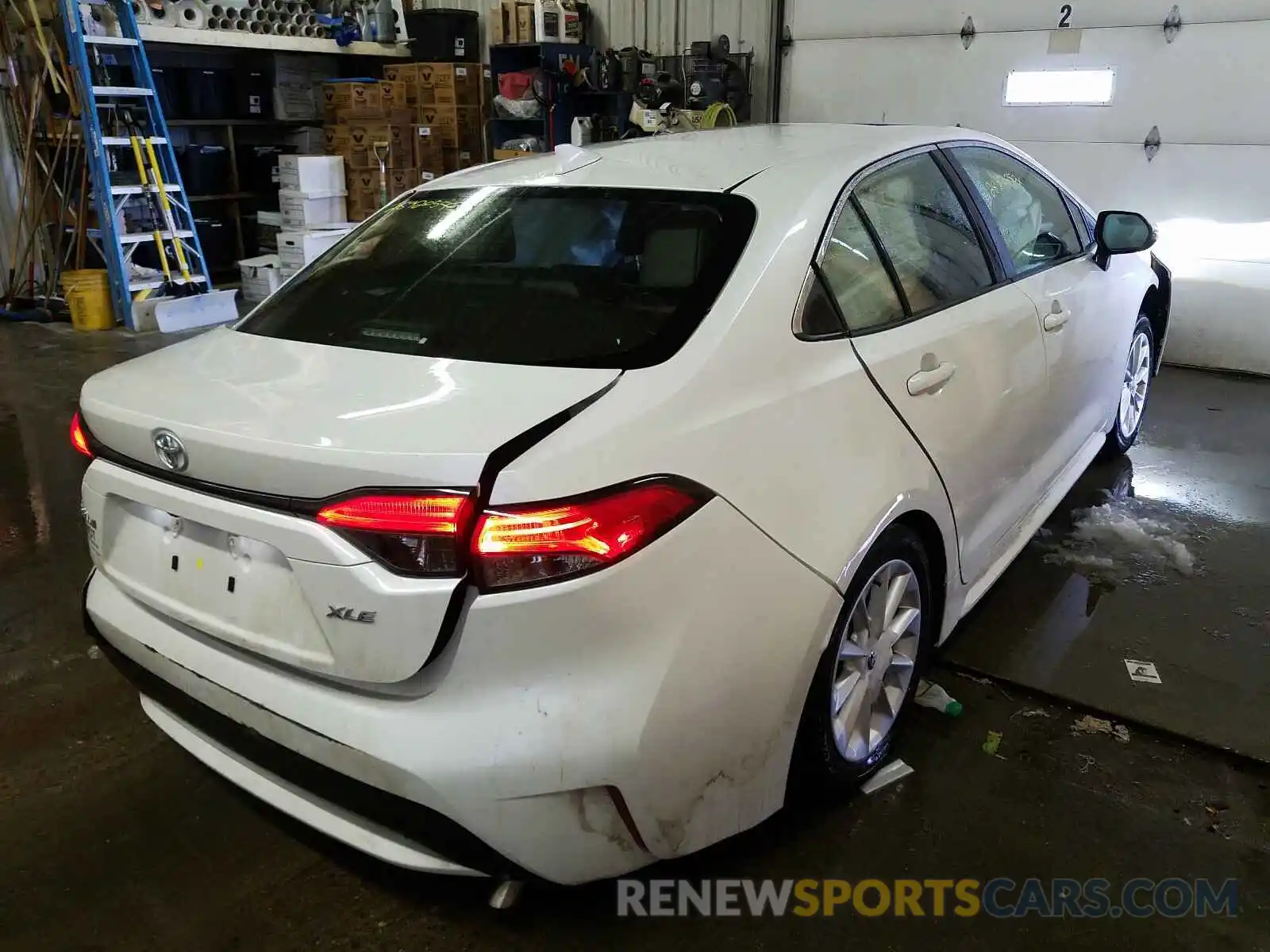 4 Photograph of a damaged car JTDFPRAE6LJ067527 TOYOTA COROLLA 2020