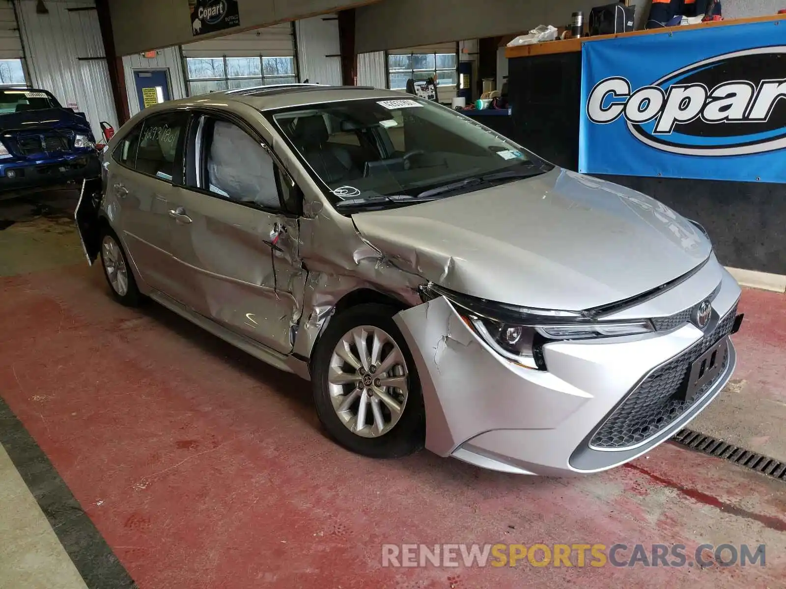 1 Photograph of a damaged car JTDFPRAE6LJ082951 TOYOTA COROLLA 2020