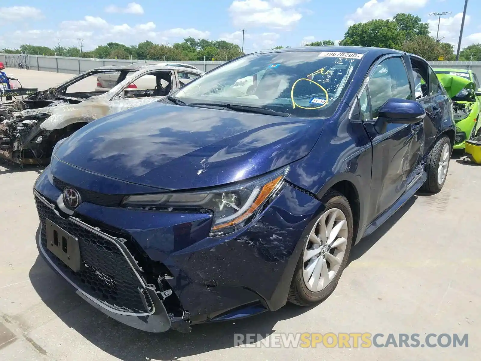 2 Photograph of a damaged car JTDFPRAE8LJ018362 TOYOTA COROLLA 2020