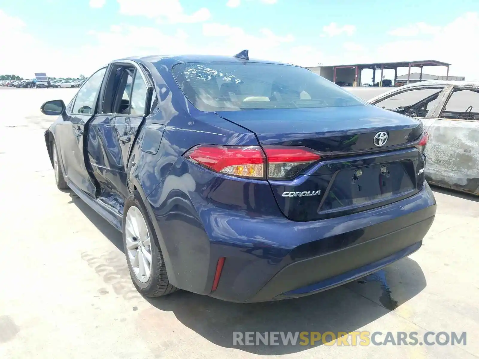 3 Photograph of a damaged car JTDFPRAE8LJ018362 TOYOTA COROLLA 2020