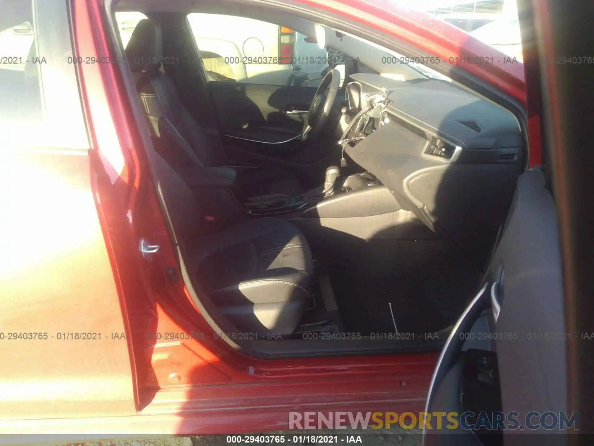 5 Photograph of a damaged car JTDFPRAE9LJ001036 TOYOTA COROLLA 2020