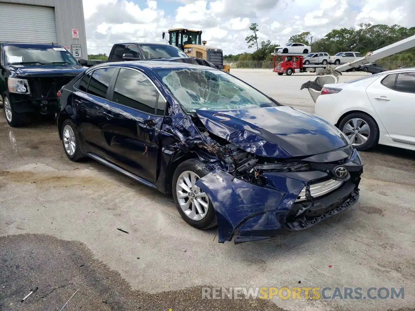 1 Photograph of a damaged car JTDFPRAE9LJ004261 TOYOTA COROLLA 2020