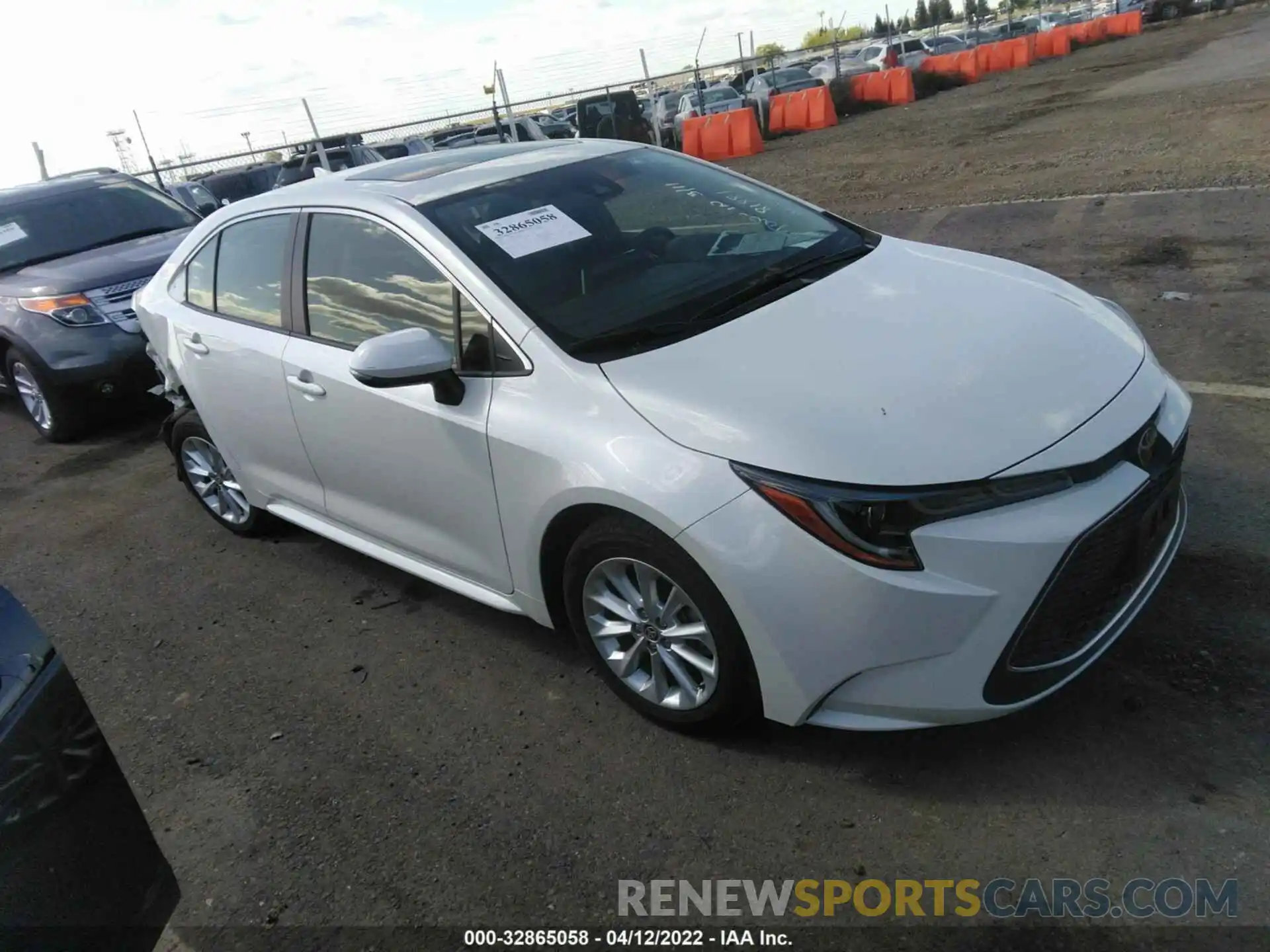 1 Photograph of a damaged car JTDFPRAEXLJ092995 TOYOTA COROLLA 2020