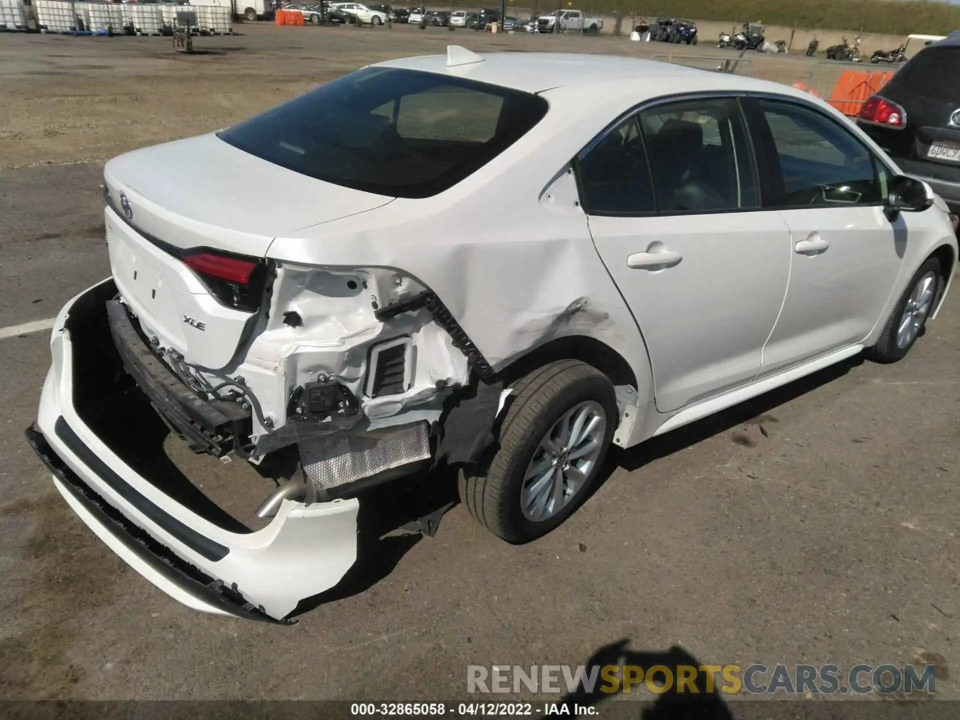 4 Photograph of a damaged car JTDFPRAEXLJ092995 TOYOTA COROLLA 2020