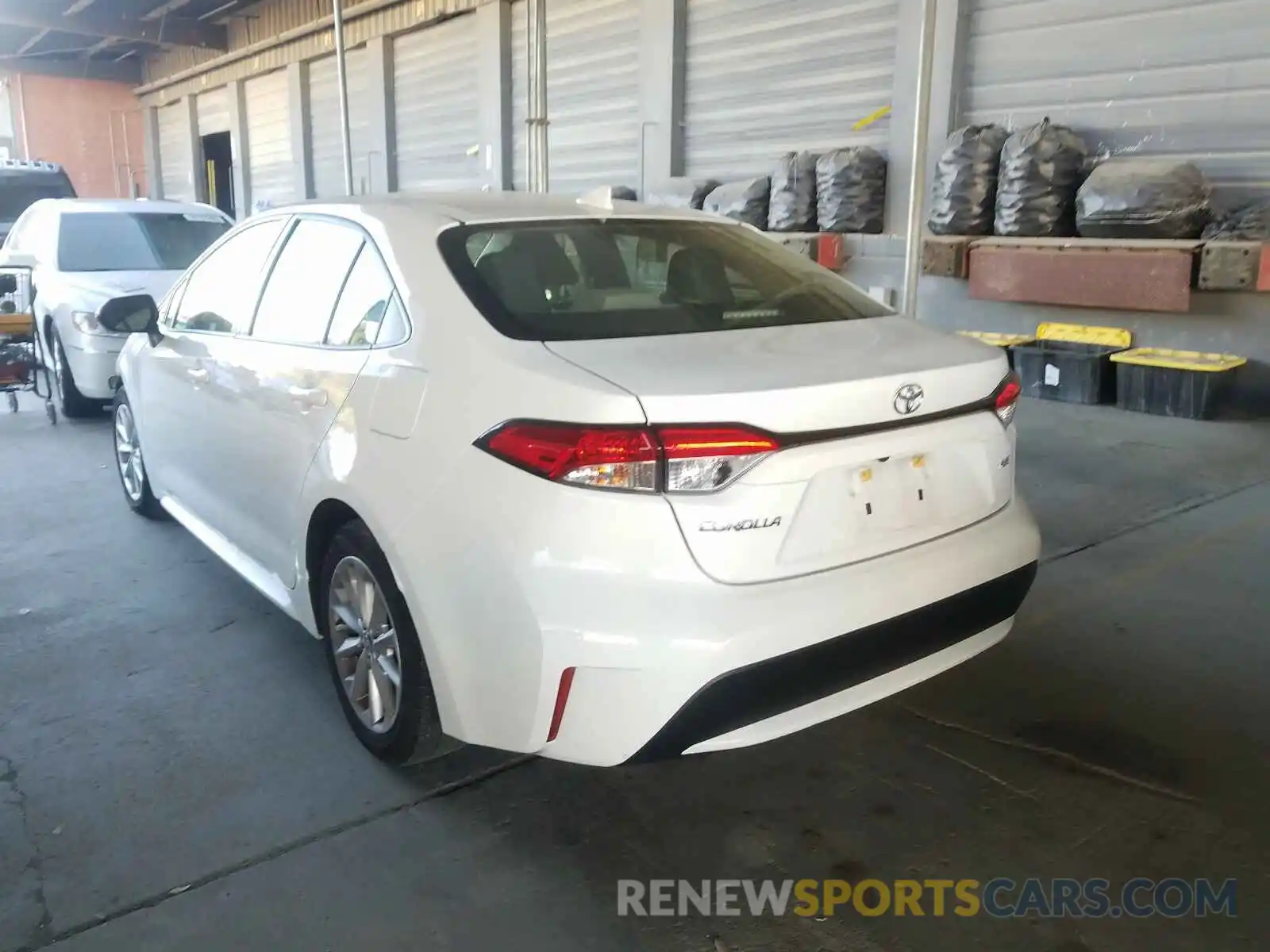 3 Photograph of a damaged car JTDHPRAE0LJ009938 TOYOTA COROLLA 2020