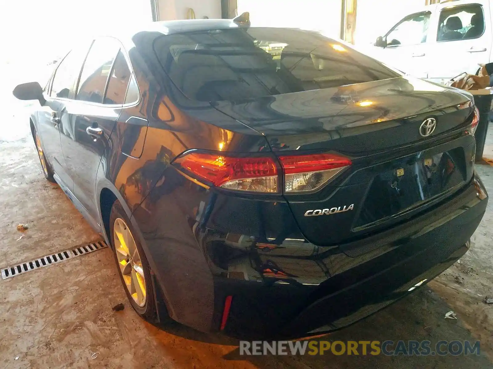 3 Photograph of a damaged car JTDHPRAE0LJ015481 TOYOTA COROLLA 2020