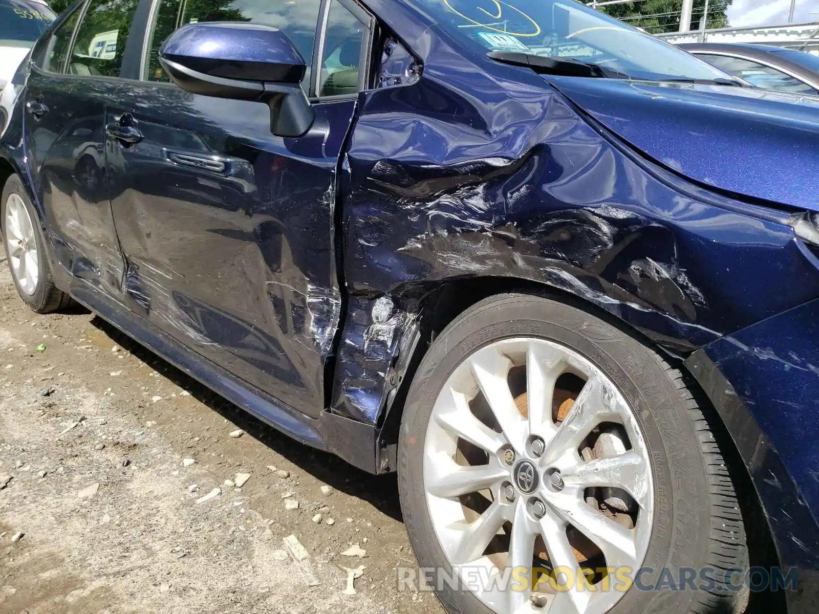 9 Photograph of a damaged car JTDHPRAE0LJ024777 TOYOTA COROLLA 2020